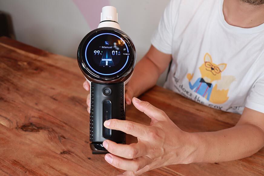 Der Tineco S15 Pro Display Touchbar